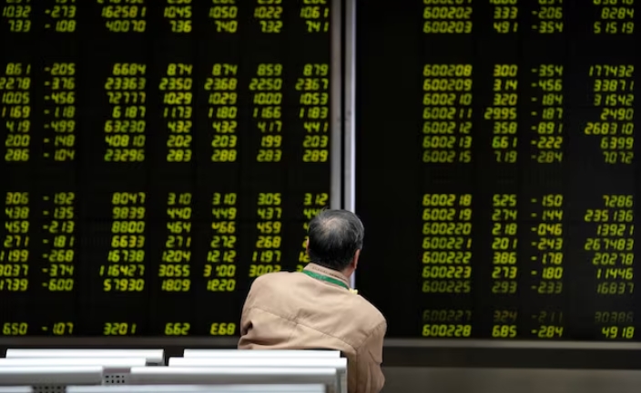 Thị trường chứng khoán toàn cầu rung lắc sau khi FED cắt giảm lãi suất